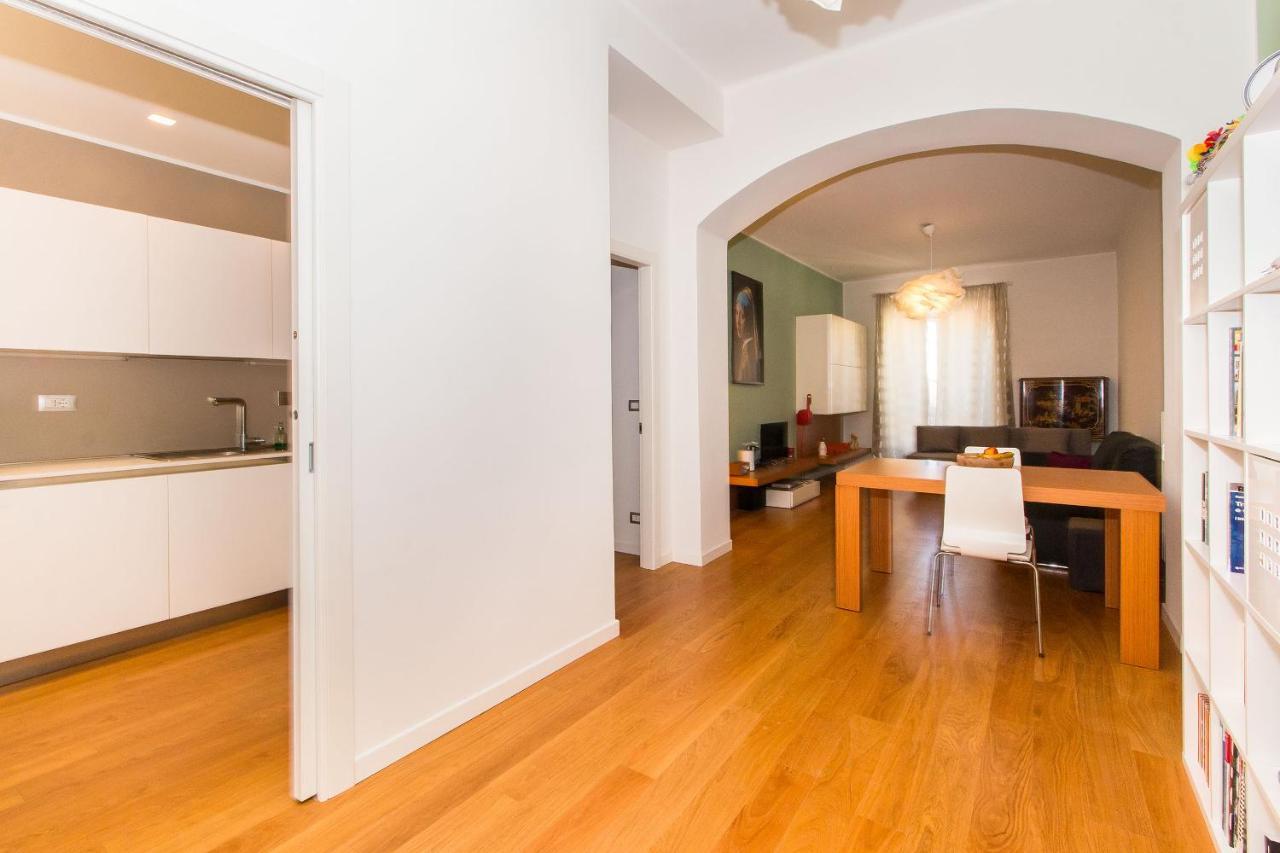 Porta Nuova & Parco Del Valentino Roomy Flat トリノ エクステリア 写真